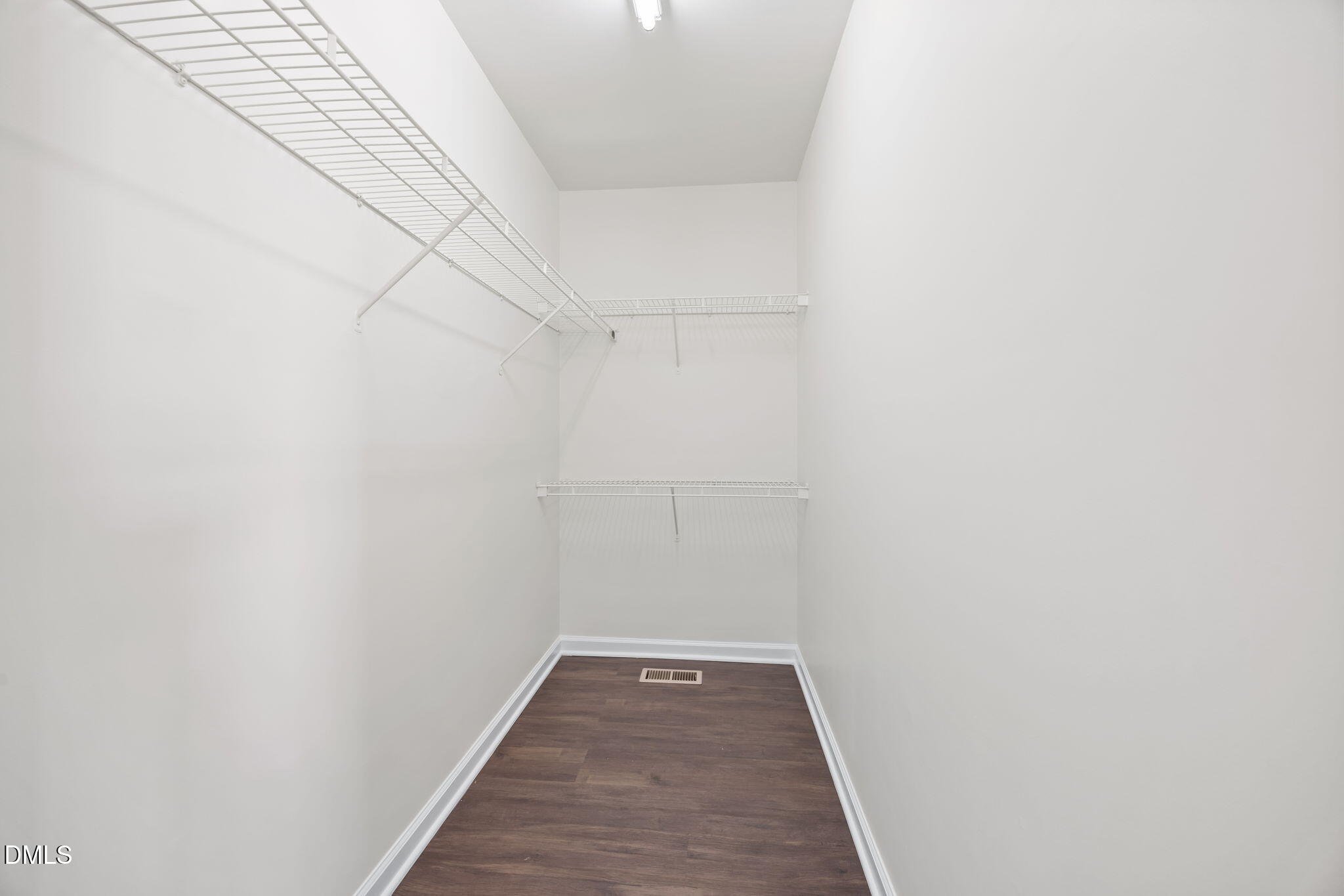7121 Missionary Ridge Drive Raleigh, NC 27610 - Photo 23 of 39 35-web-or-mls-IMG_2182