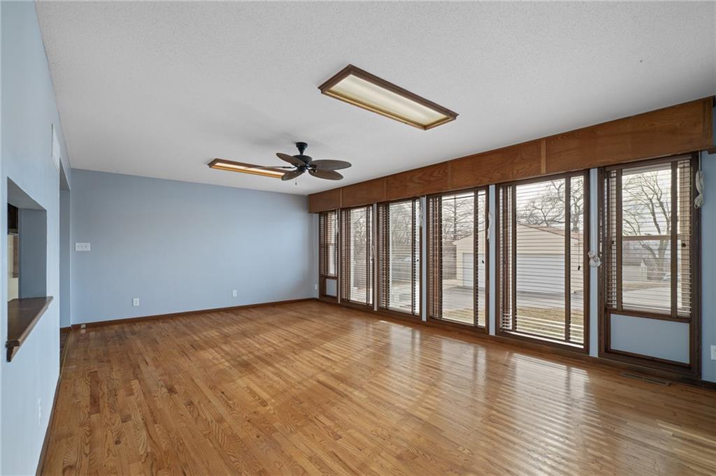 8215 Schell Road Pleasant Valley, MO 64068 - Photo 13 of 69