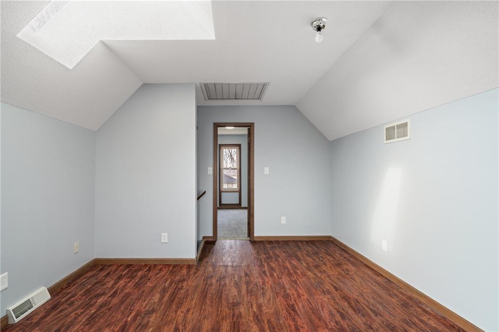 8215 Schell Road Pleasant Valley, MO 64068 - Photo 25 of 69