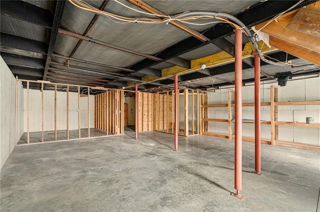 8215 Schell Road Pleasant Valley, MO 64068 - Photo 64 of 69