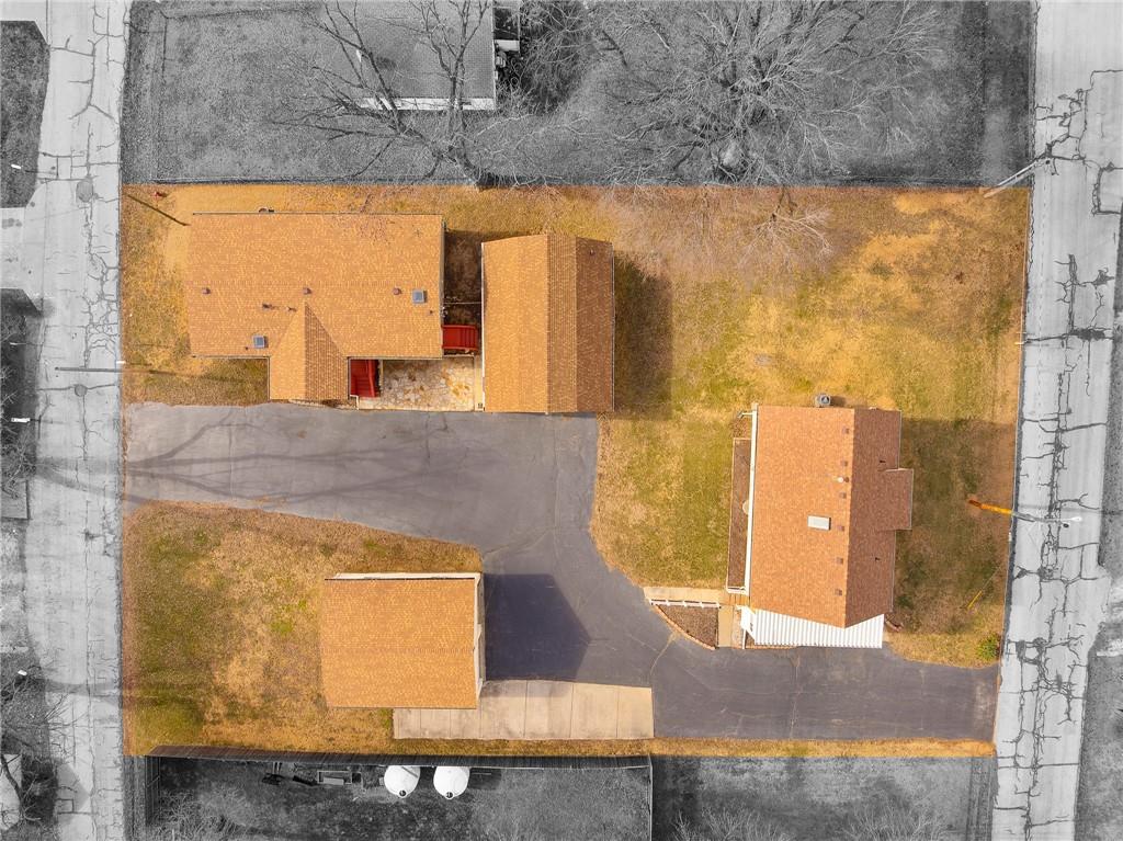 8215 Schell Road Pleasant Valley, MO 64068 - Photo 68 of 69