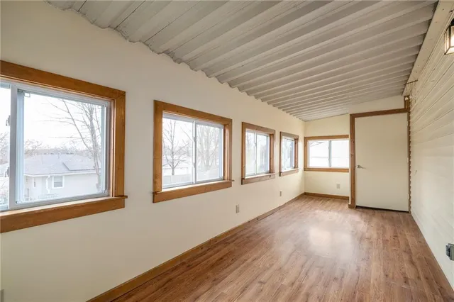 $425,000 | 8215 Schell Road, Pleasant Valley, MO 64068