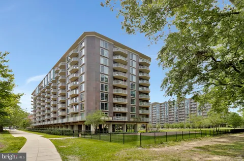 $365,000 | 560 N Street Southwest, Unit 708N, Washington, DC 20024