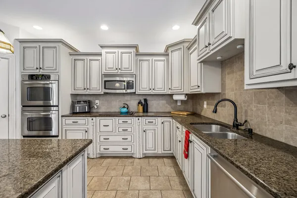 $599,000 | 2456 Settlers Trace, Clarksville, TN 37043