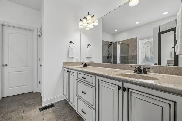 $599,000 | 2456 Settlers Trace, Clarksville, TN 37043