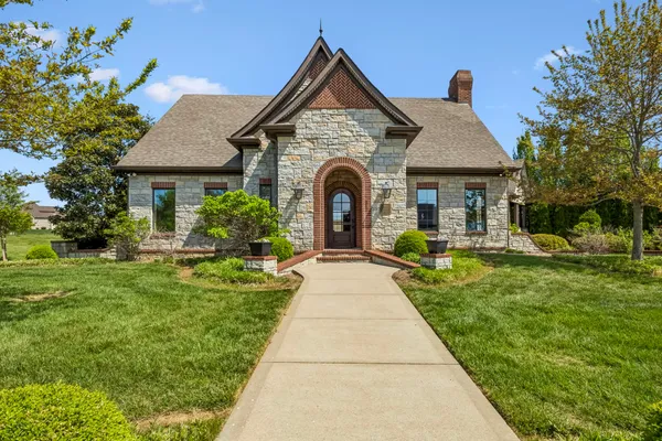 $599,000 | 2456 Settlers Trace, Clarksville, TN 37043