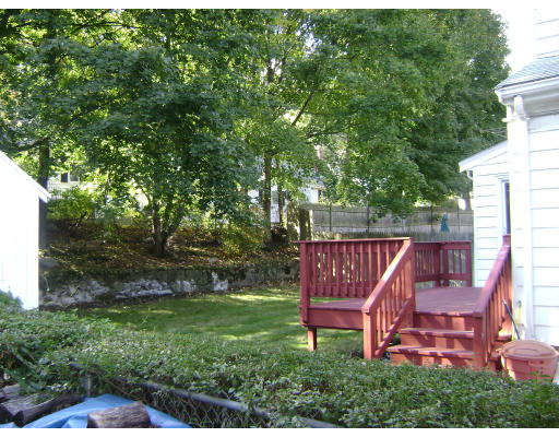 7 Lillian Road Malden, MA 02148 - Photo 12 of 16 Gallery Image 12