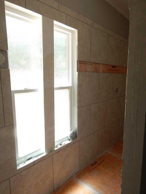 3999 Indian Mound Road Crestview, FL 32539 - Photo 14 of 17 a bathroom with a window