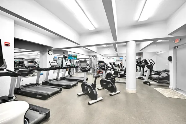 $5,500 | 1880 South Ocean Drive, Unit TS601, Hallandale Beach, FL 33009