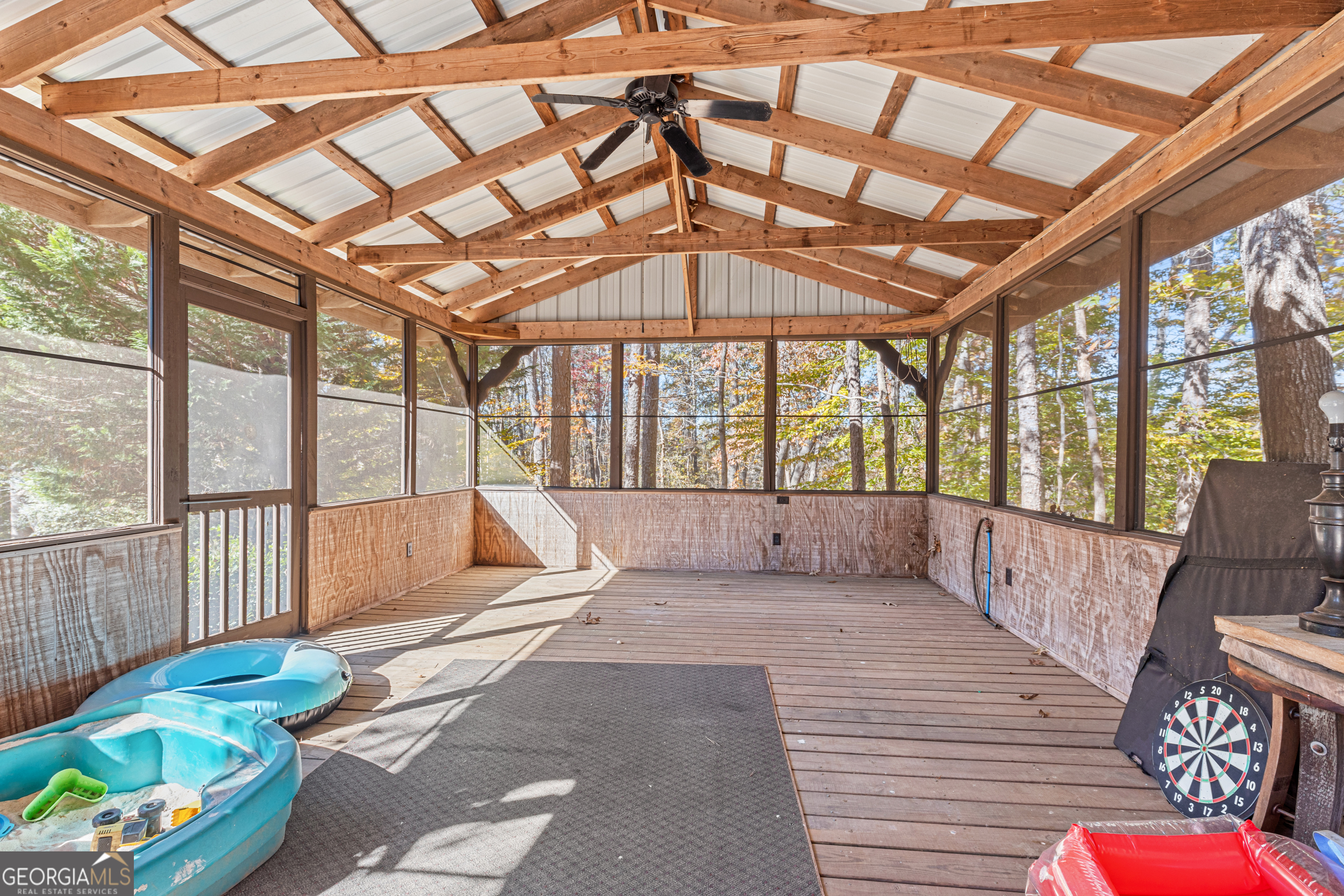 593 Cross Creek Drive Toccoa, GA 30577 - Photo 45 of 55 a living room with furniture and a large window