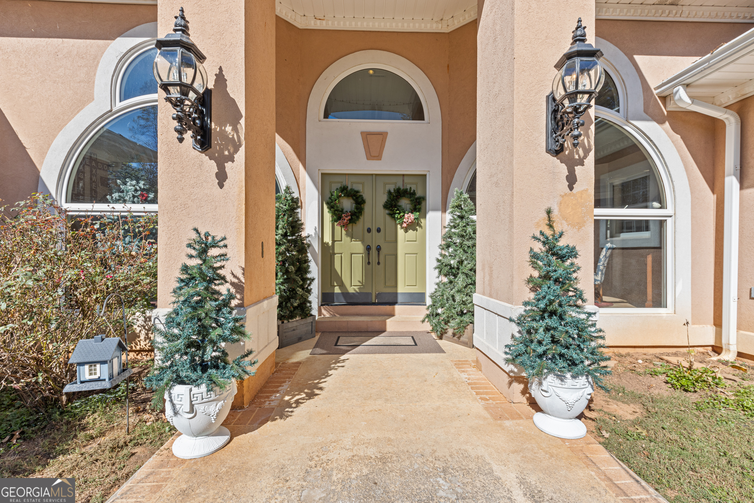 593 Cross Creek Drive Toccoa, GA 30577 - Photo 7 of 55 a front view of a house with a yard