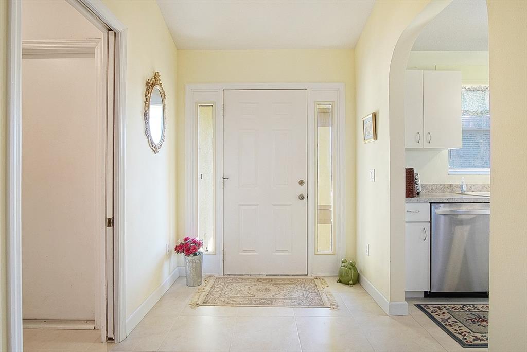 5155 Southeast Matousek Street Stuart, FL 34997 - Photo 13 of 36