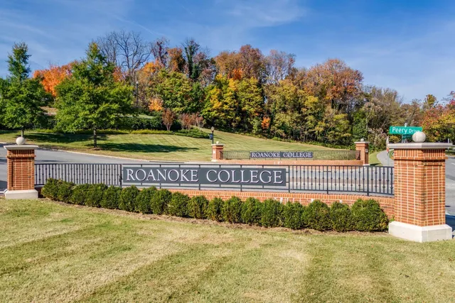 $549,990 | 43 Fairway Ridge Road, Salem, VA 24153