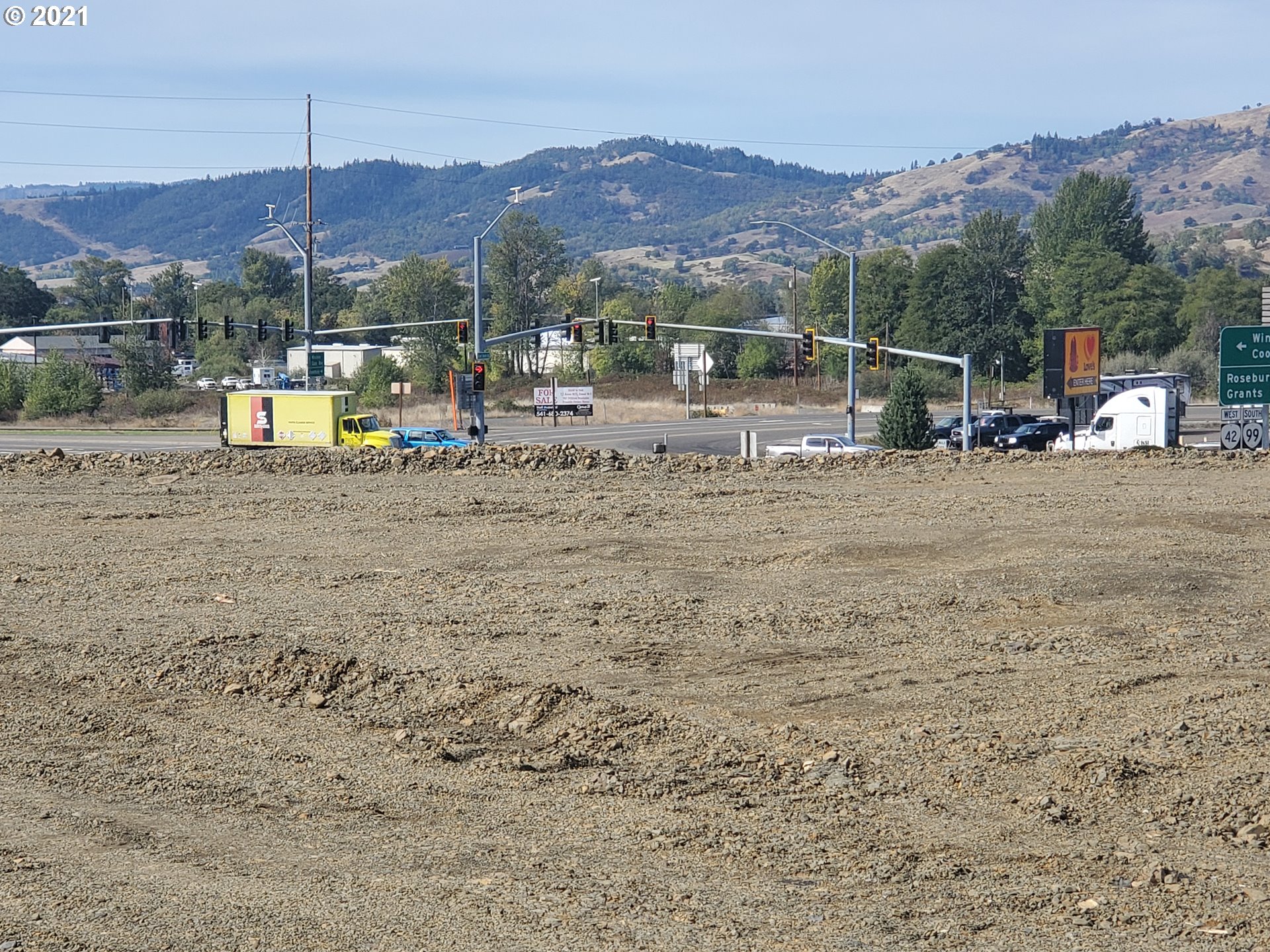 261 Grant Smith Road Roseburg, OR 97471 - Photo 2 of 5