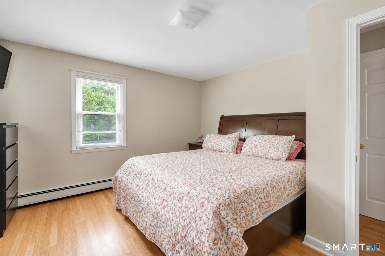 240 Blackhouse Road Trumbull, CT 06611 - Photo 24 of 40