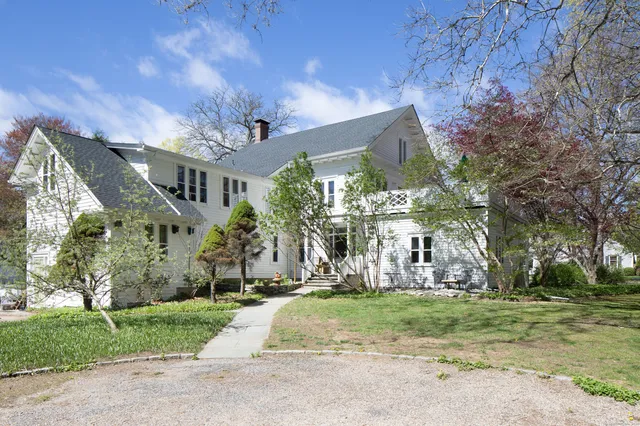 front view of house with a yard