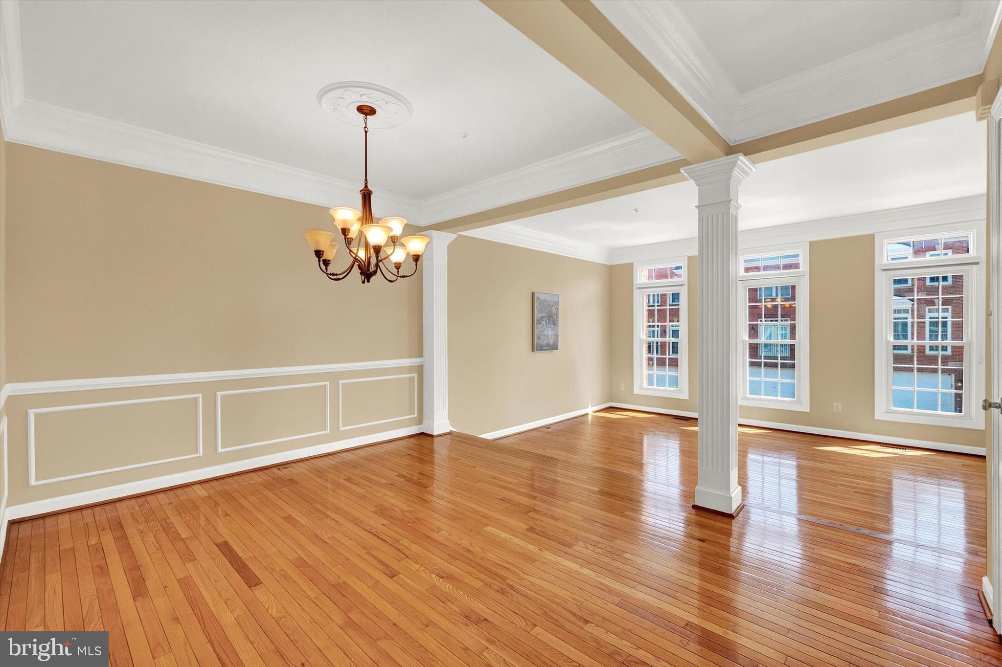 10427 Overgate Place Potomac, MD 20854 - Photo 3 of 26 Dining Room