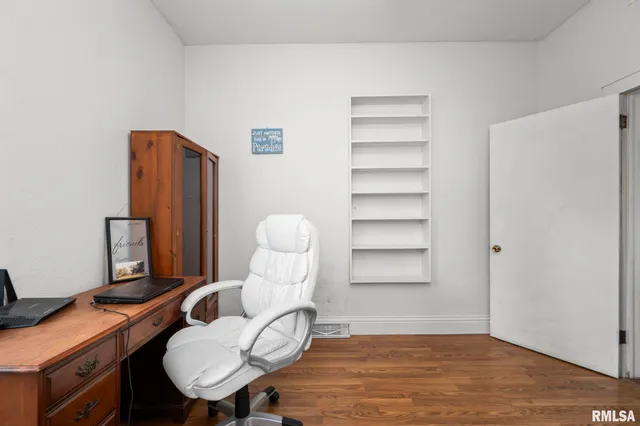 $145,000 | 406 234th Street, Aledo, IL 61231