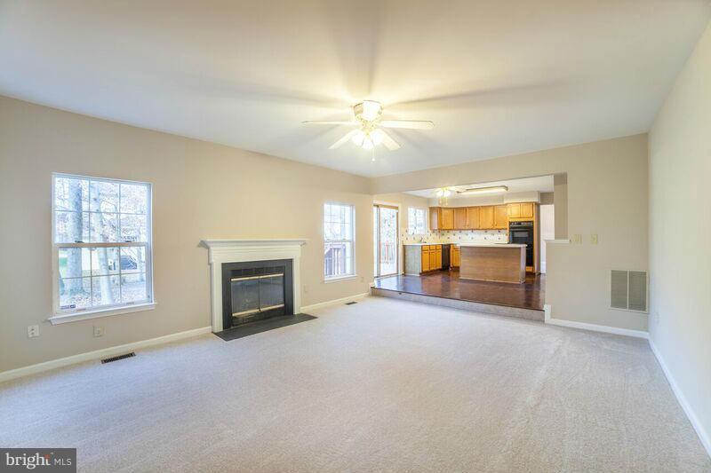 8104 Fe Carter Road Laurel, MD 20724 - Photo 6 of 24 Family Room