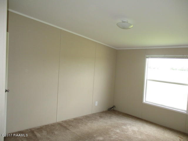 10105 Romules Road Kaplan, LA 70548 - Photo 4 of 10 IMG_3002