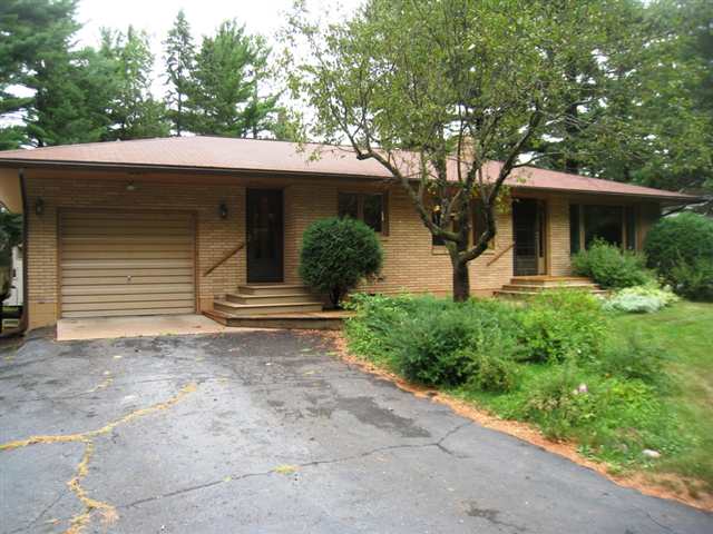 1195 West Lawrence Road Cloquet, MN 55720 - Photo 1 of 17 Gallery Image 1