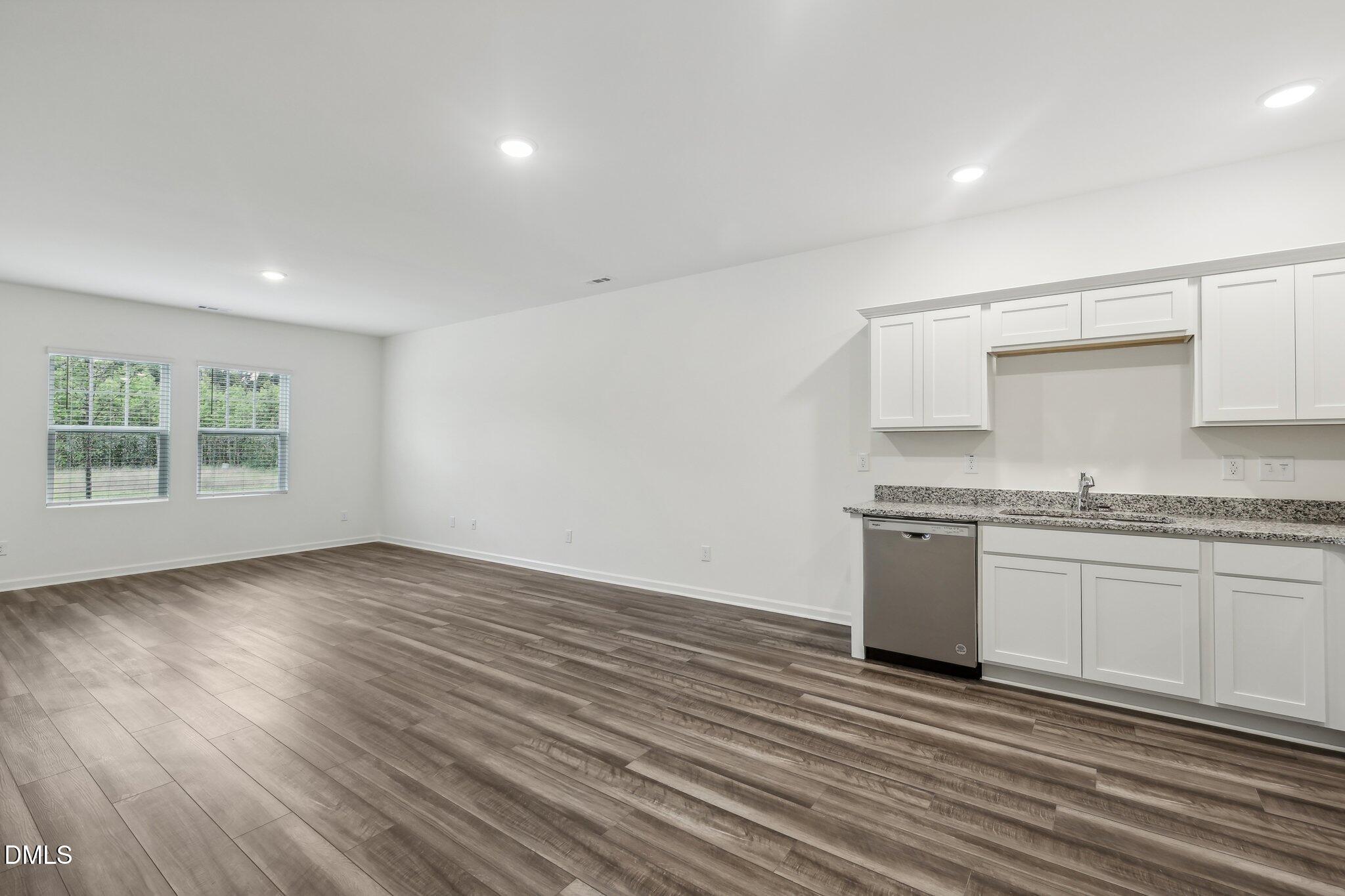 3126 Fulong Drive Durham, NC 27704 - Photo 31 of 36 Glen Crossing Dr-010
