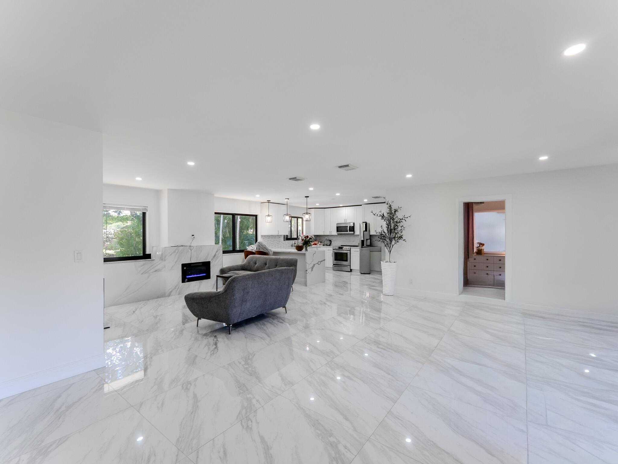 4190 Southwest 4th Street Plantation, FL 33317 - Photo 11 of 33 DSC03413