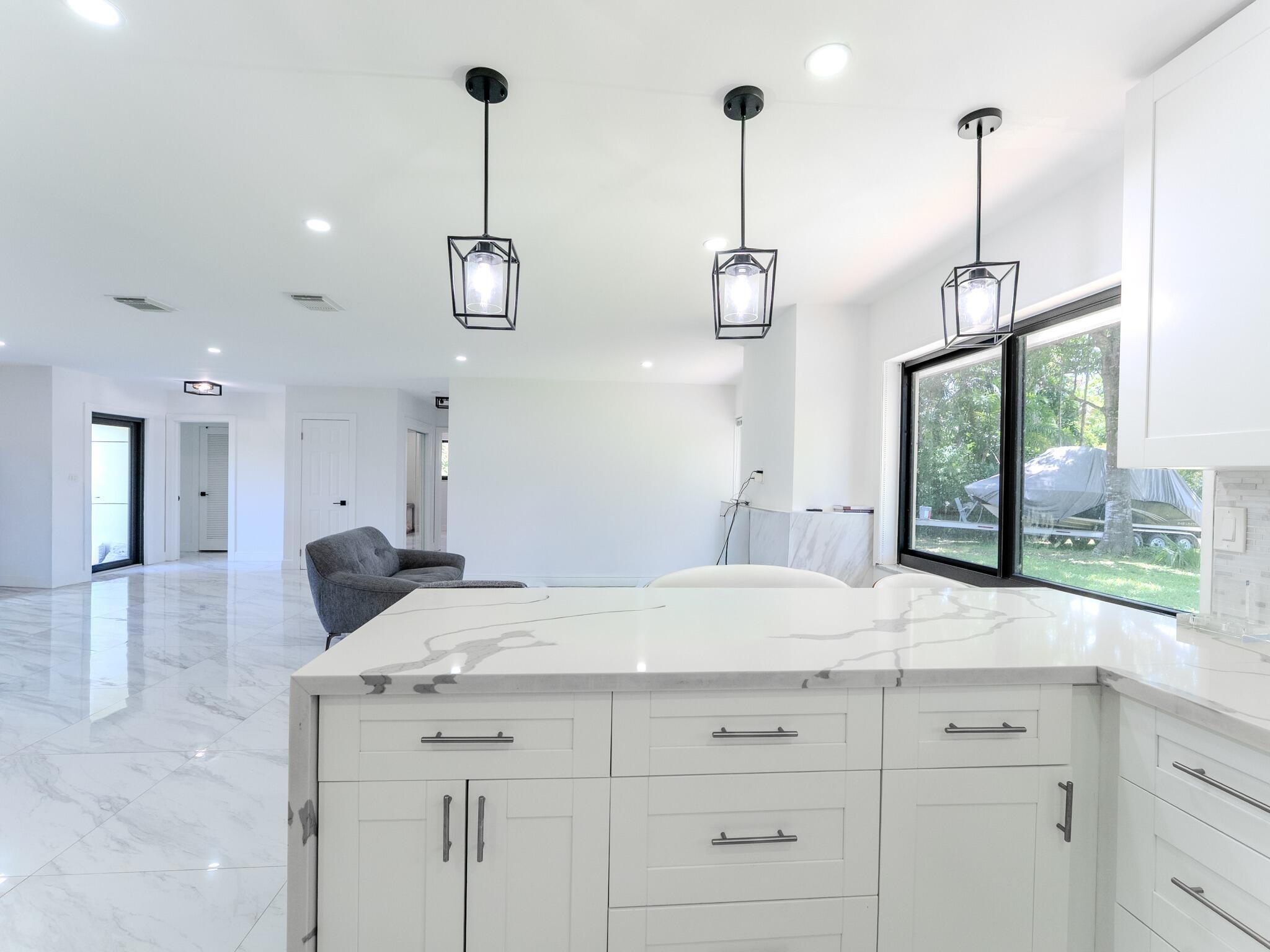 4190 Southwest 4th Street Plantation, FL 33317 - Photo 14 of 33 DSC03468