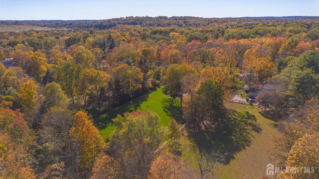 $1,099,999 | 374 South Maple Avenue, Bernards, NJ 07920