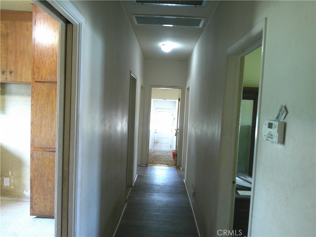 4500 Highland Place Riverside, CA 92506 - Photo 13 of 32