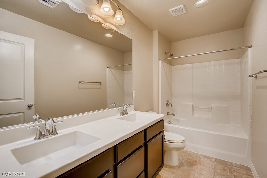 121 Elm Reed Avenue Las Vegas, NV 89113 - Photo 12 of 22 Gallery Image 12