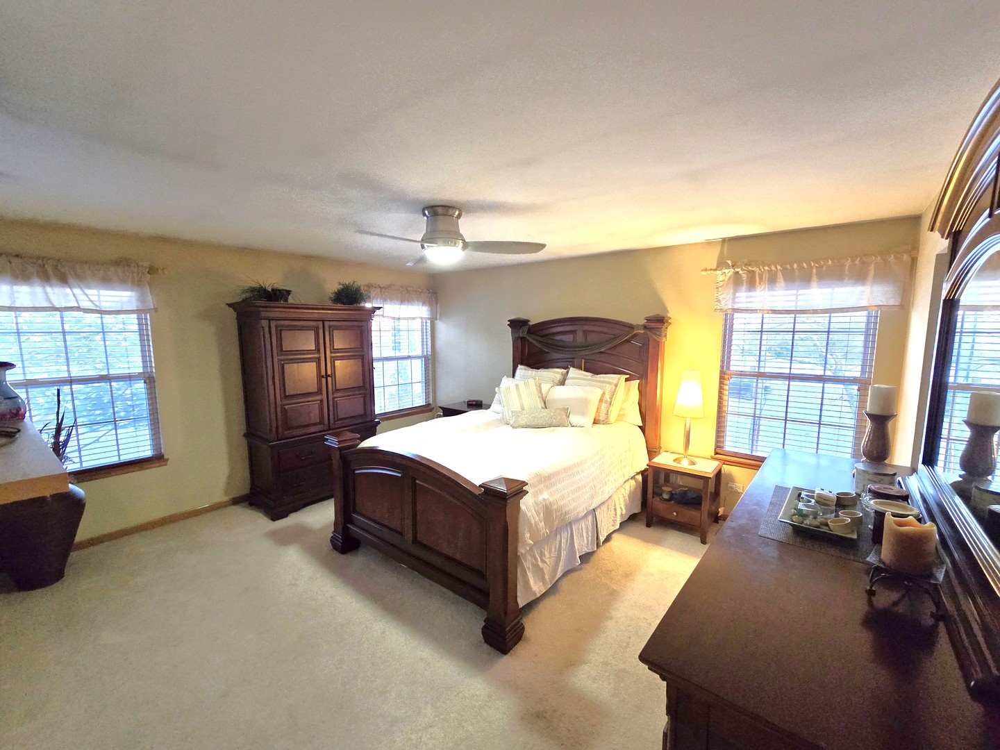 16719 South Sunset Ridge Court Lockport, IL 60441 - Photo 4 of 12