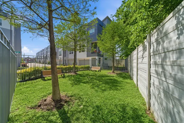 $485,000 | 2702 Eado Grove Lane, Houston, TX 77003
