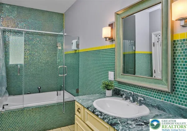 $2,660,000 | 3533 Route 2012 Other Pa, Union Dale, PA 18470