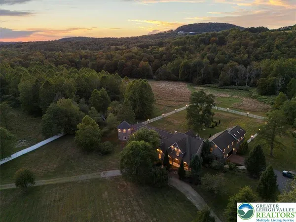 $2,660,000 | 3533 Route 2012 Other Pa, Union Dale, PA 18470