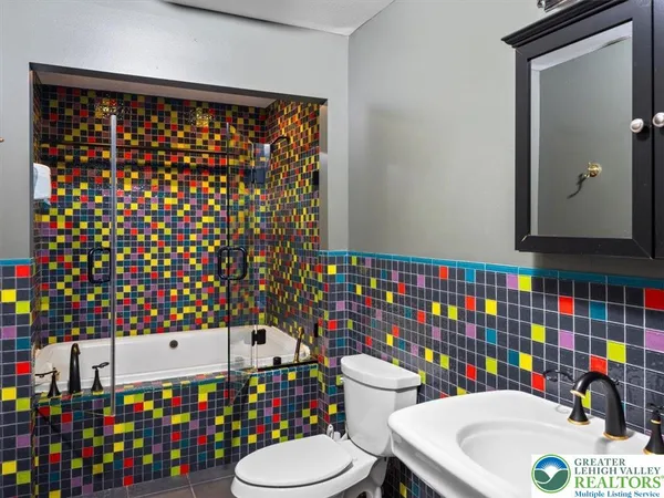 $2,660,000 | 3533 Route 2012 Other Pa, Union Dale, PA 18470