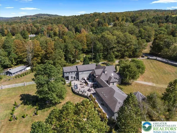 $2,660,000 | 3533 Route 2012 Other Pa, Union Dale, PA 18470