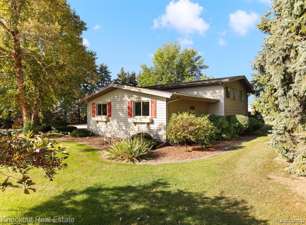 1935 North Block Road Reese, MI 48757 - Photo 4 of 56