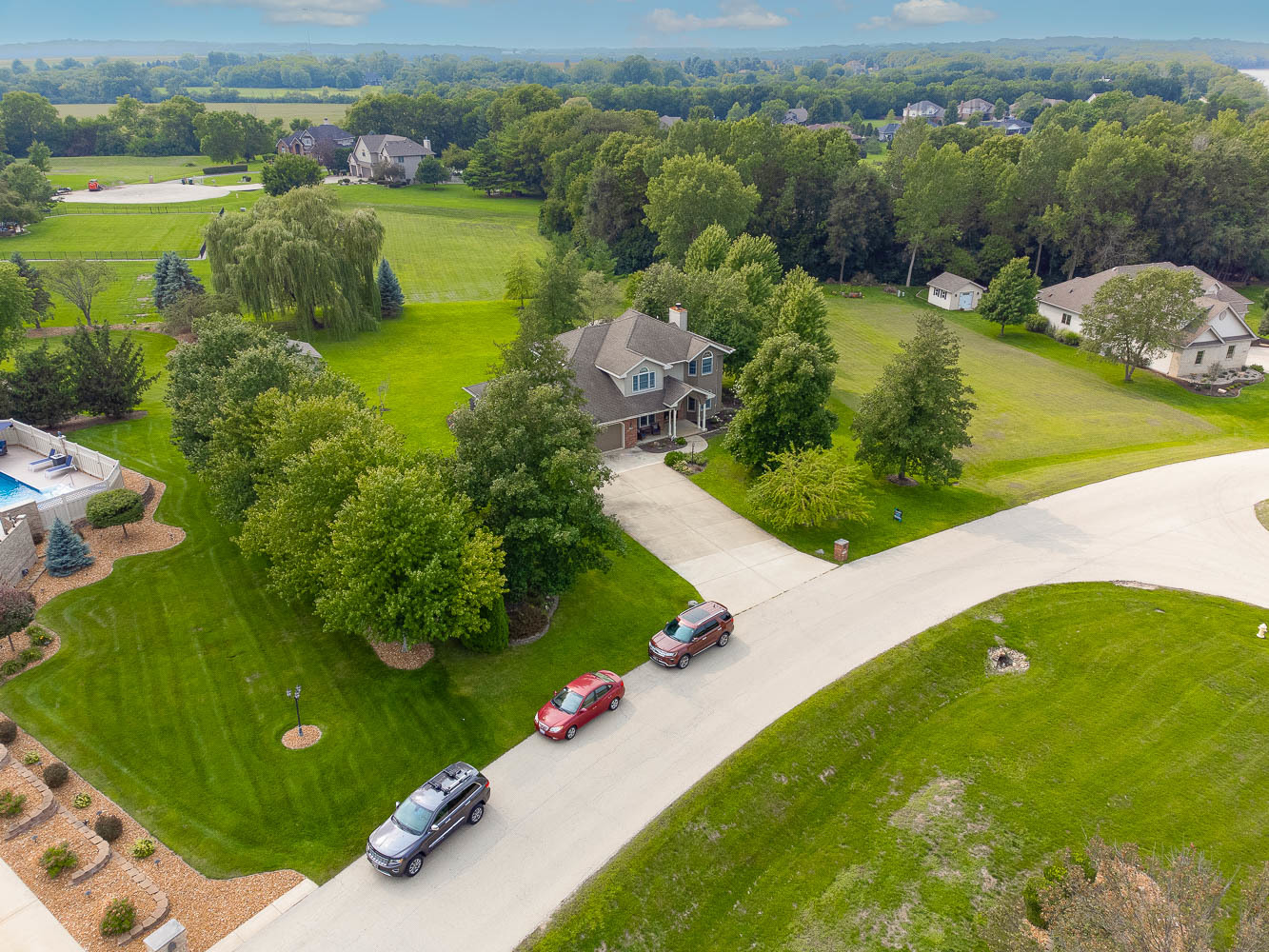 2394 Valley View Drive Kankakee, IL 60901 - Photo 2 of 73 an aerial view of a house