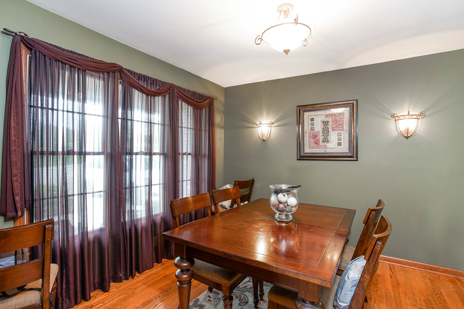 2394 Valley View Drive Kankakee, IL 60901 - Photo 27 of 73 a view of a dining room with furniture window and outside view