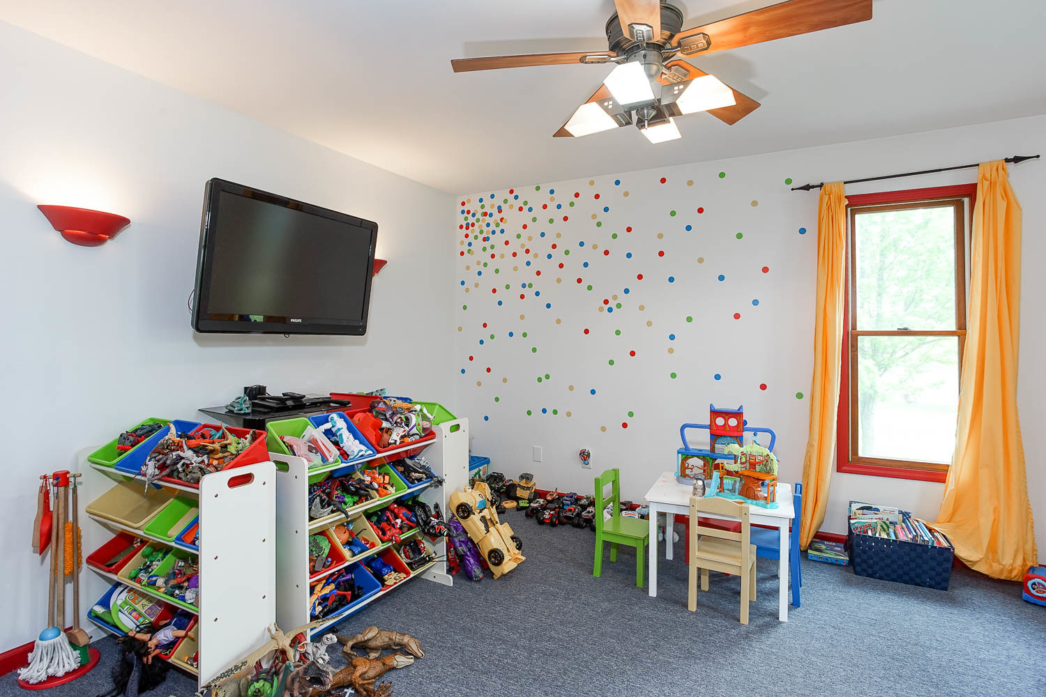 2394 Valley View Drive Kankakee, IL 60901 - Photo 41 of 73 a play room with toys