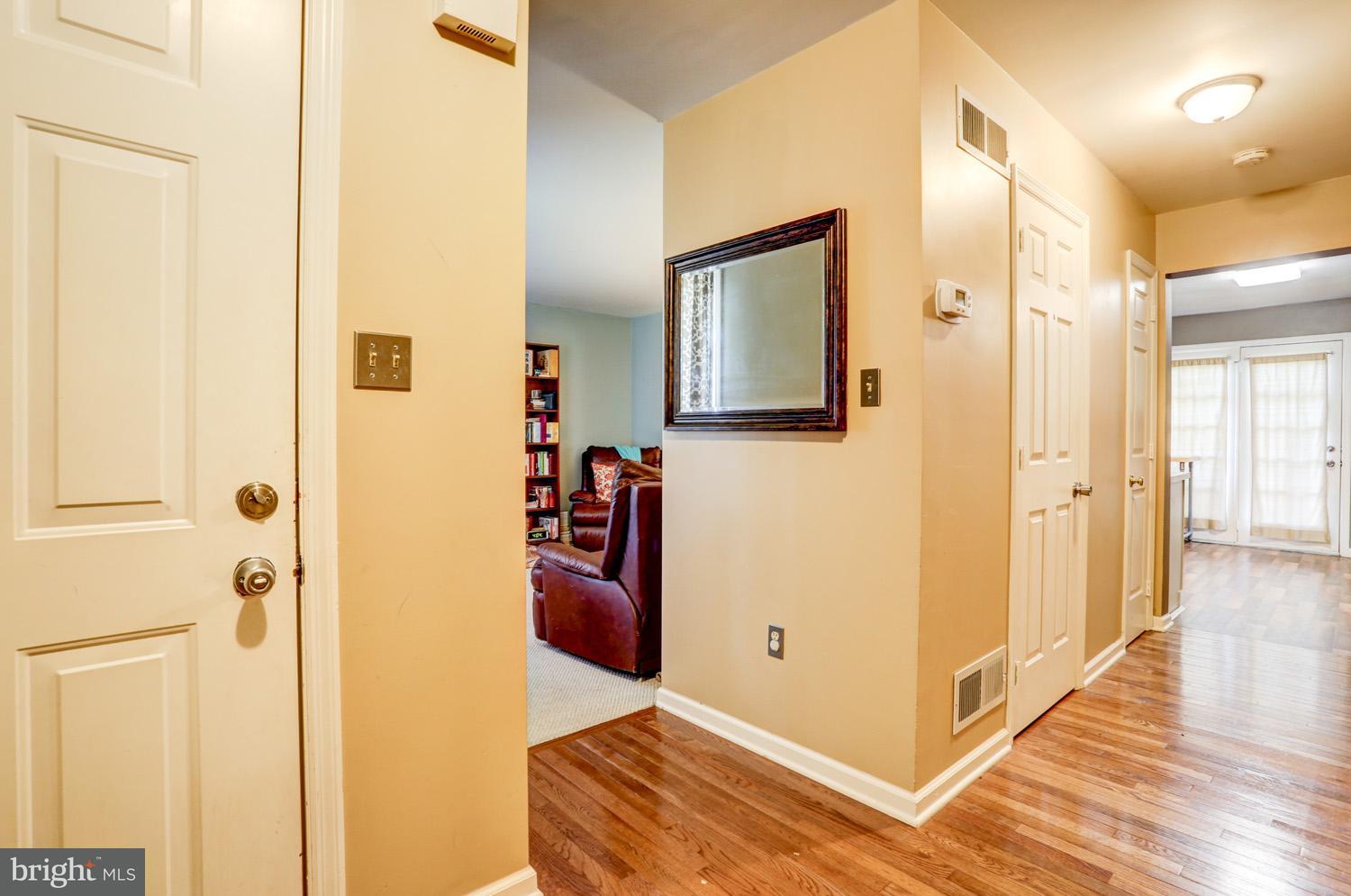 10 Greythorne Road Lancaster, PA 17603 - Photo 5 of 28 Gallery Image 5