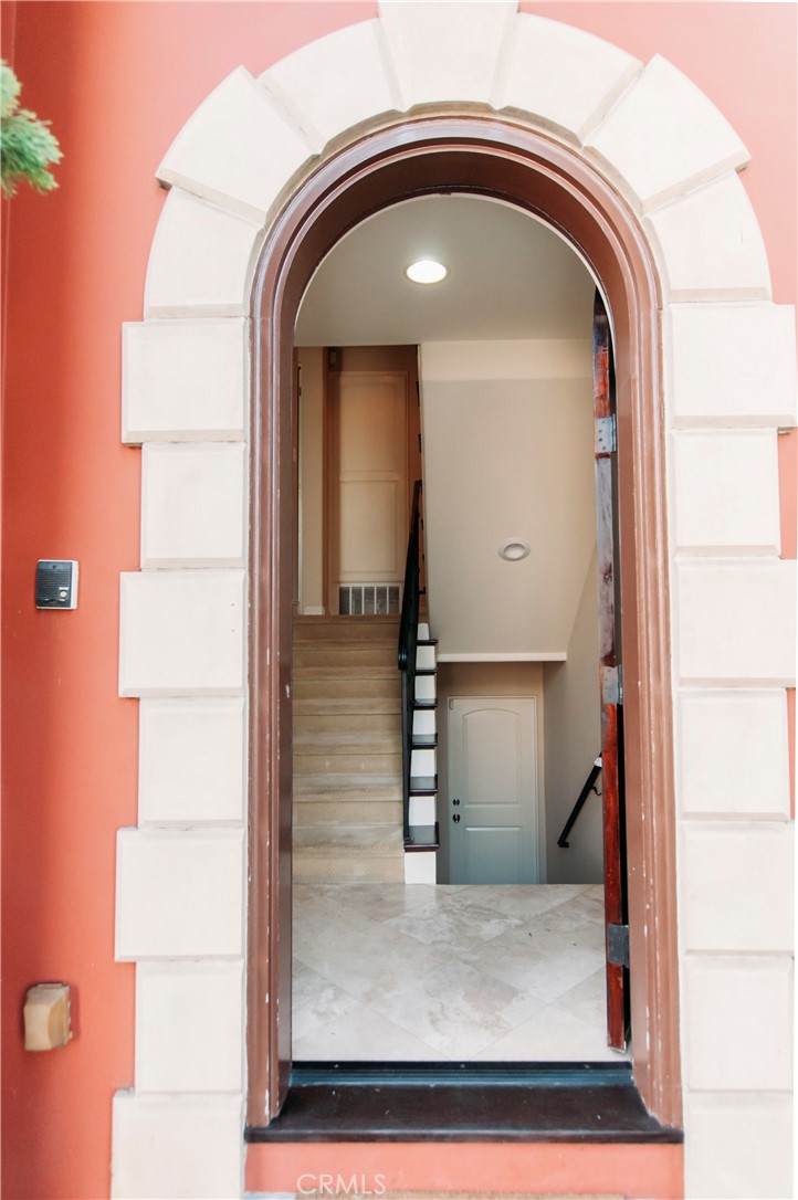 809 20th Street Hermosa Beach, CA 90254 - Photo 2 of 35