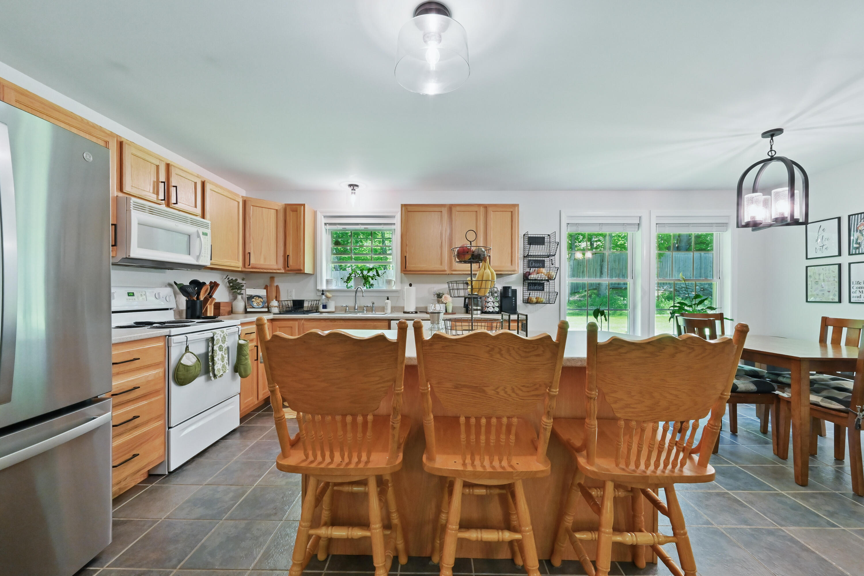 174 Dutton Road South China, ME 04358 - Photo 11 of 36 110001gr-115
