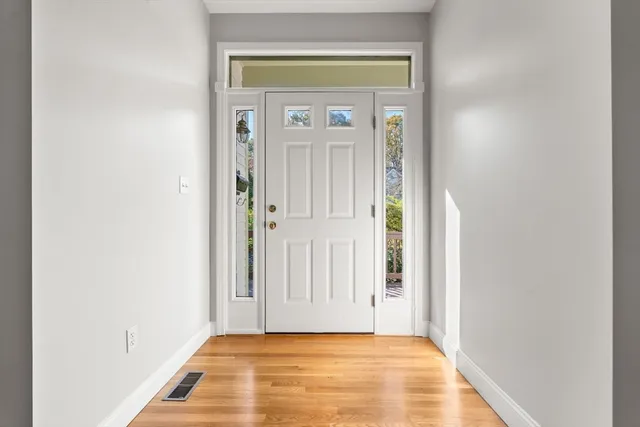 $1,595,000 | 38 Tanglewood Road, Unit 38, Newton, MA 02459