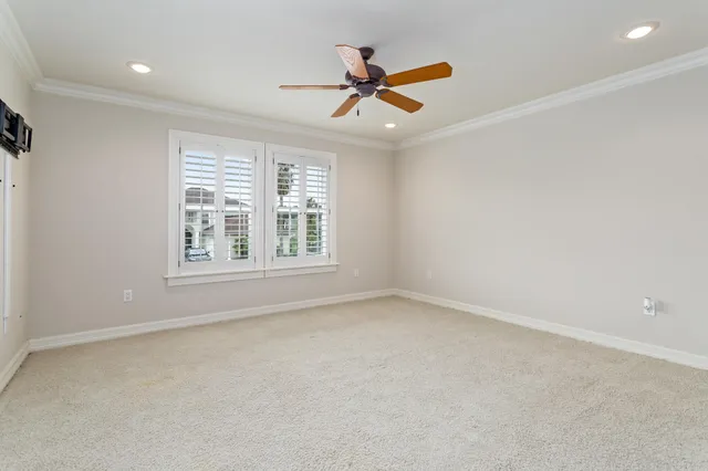 $859,800 | 145 Greenhead Point, Orange, TX 77630