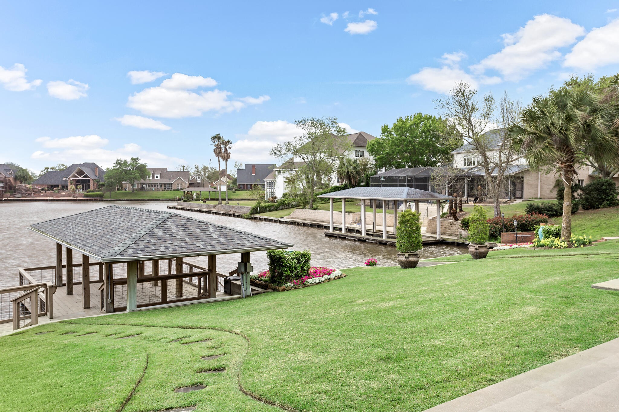 145 Greenhead Point Orange, TX 77630 - Photo 43 of 49 a view of a house with garden