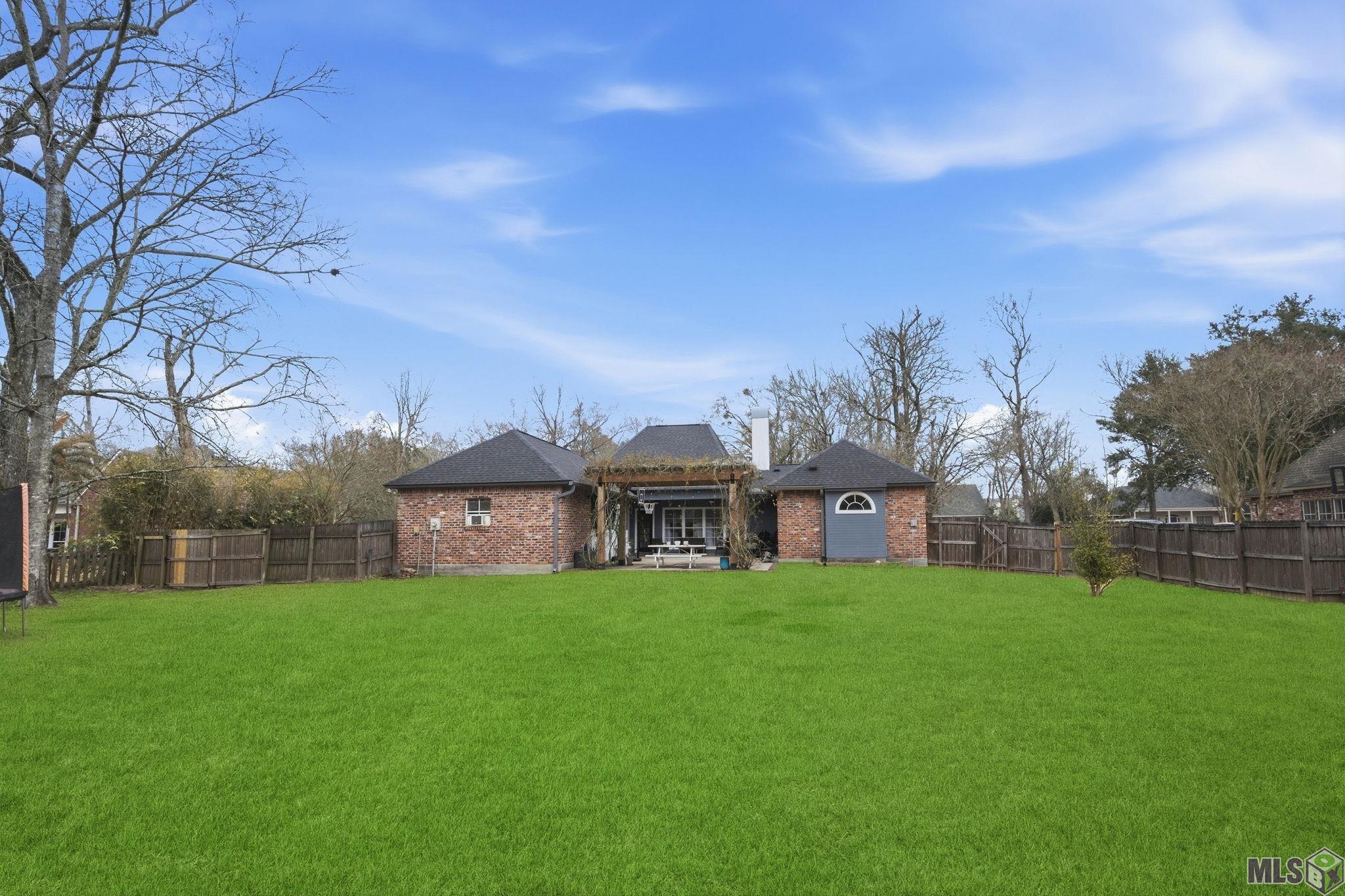 2933 Sarpy Avenue Baton Rouge, LA 70820 - Photo 30 of 33 Gallery Image 30