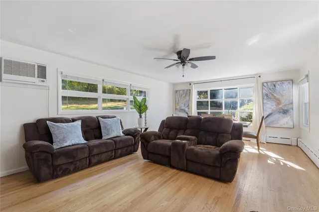 $739,000 | 30 Lakeview Terrace, Mahopac, NY 10541