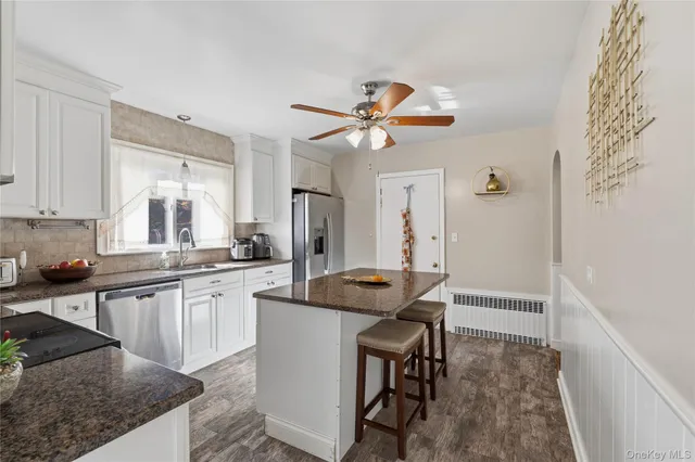 $739,000 | 30 Lakeview Terrace, Mahopac, NY 10541